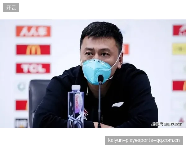王薪凯远距离射穿福建防线，带领球队迎来辉煌胜利
